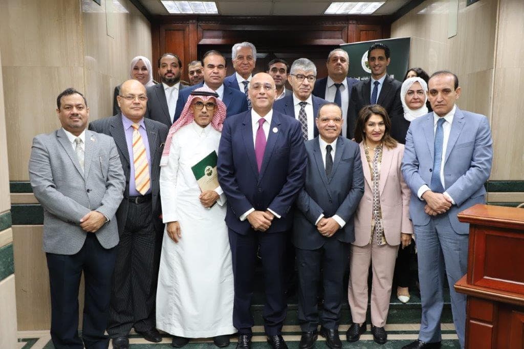 مجلس إدارة الاتحاد العربي للمنشآت الصغيرة